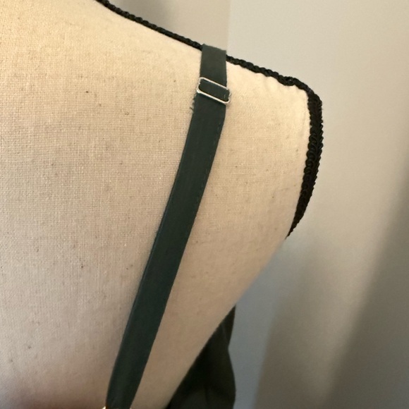 🛍️ Button-Down Dress - Picture 4 of 6